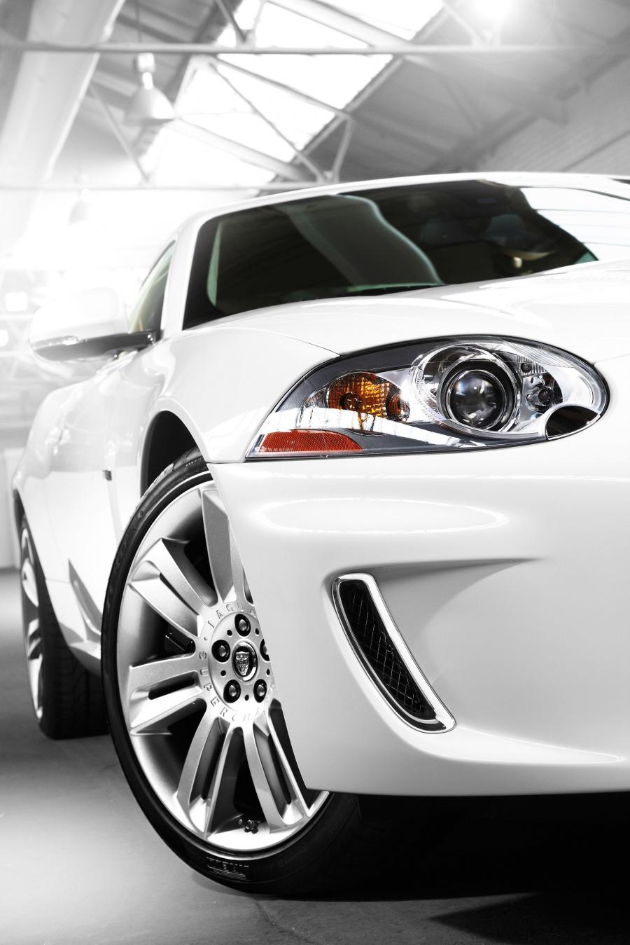  Jaguar XKR Coupe 2009 года  (фото 85 из 132)